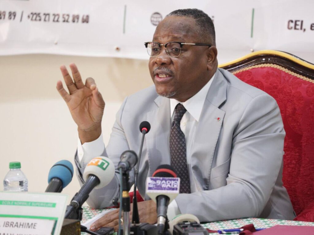 Côte d’Ivoire : des électeurs découvrent des noms de défunts sur la liste électorale