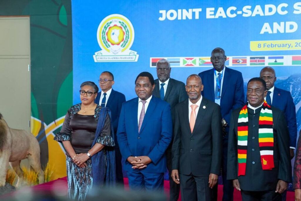L’AEC et la SADC nomment 5 anciens Présidents pour faciliter le retour de la paix en RDC.