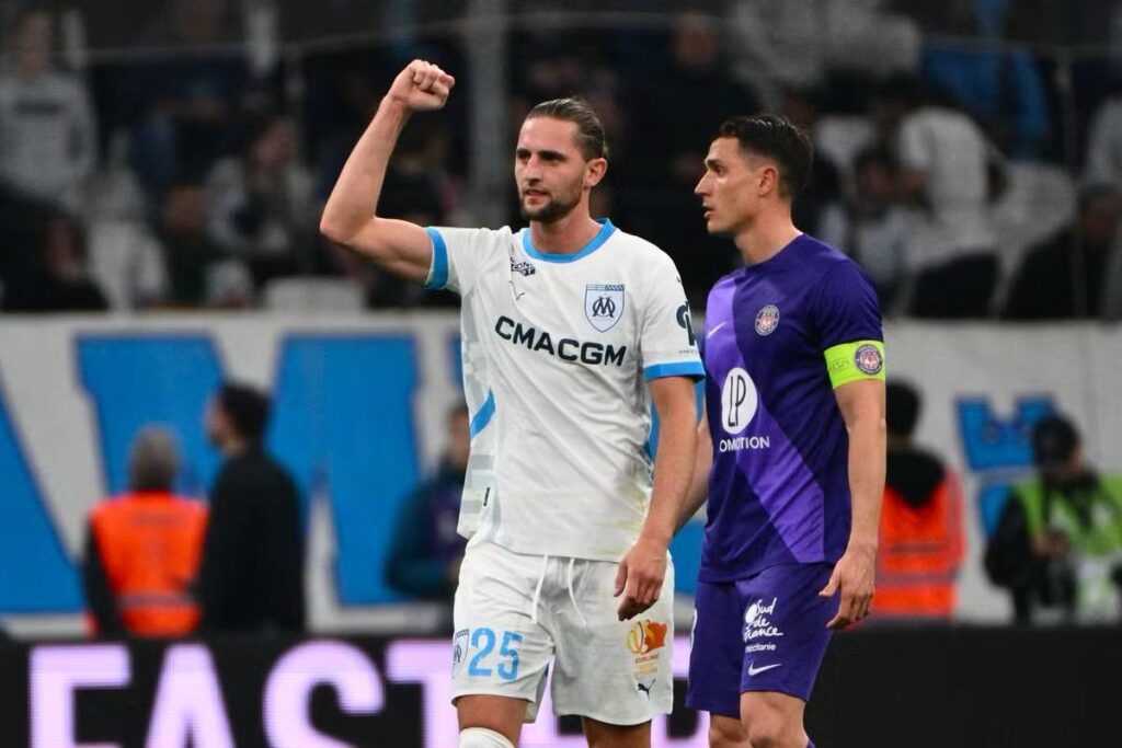 Avec un grand Rabiot et un golazo de Greenwood, l'OM se relance face à Toulouse